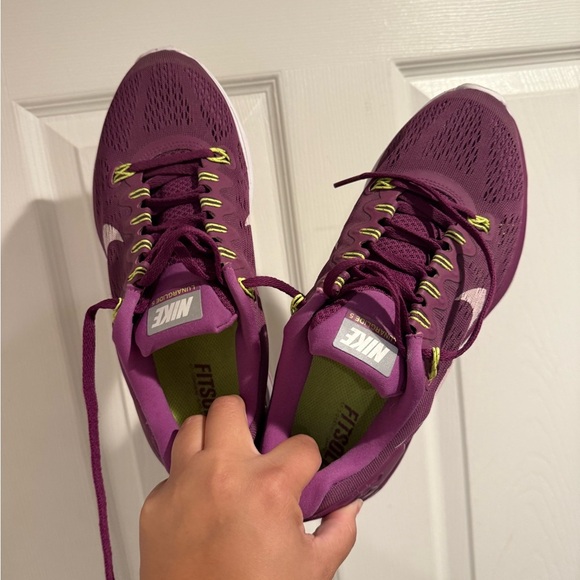 Nike Women's Purple Running Shoes - Picture 2 of 5